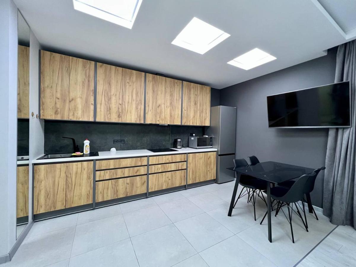 44 Pearl Stylish 1-Bedroom Apartment Odessa Dış mekan fotoğraf
