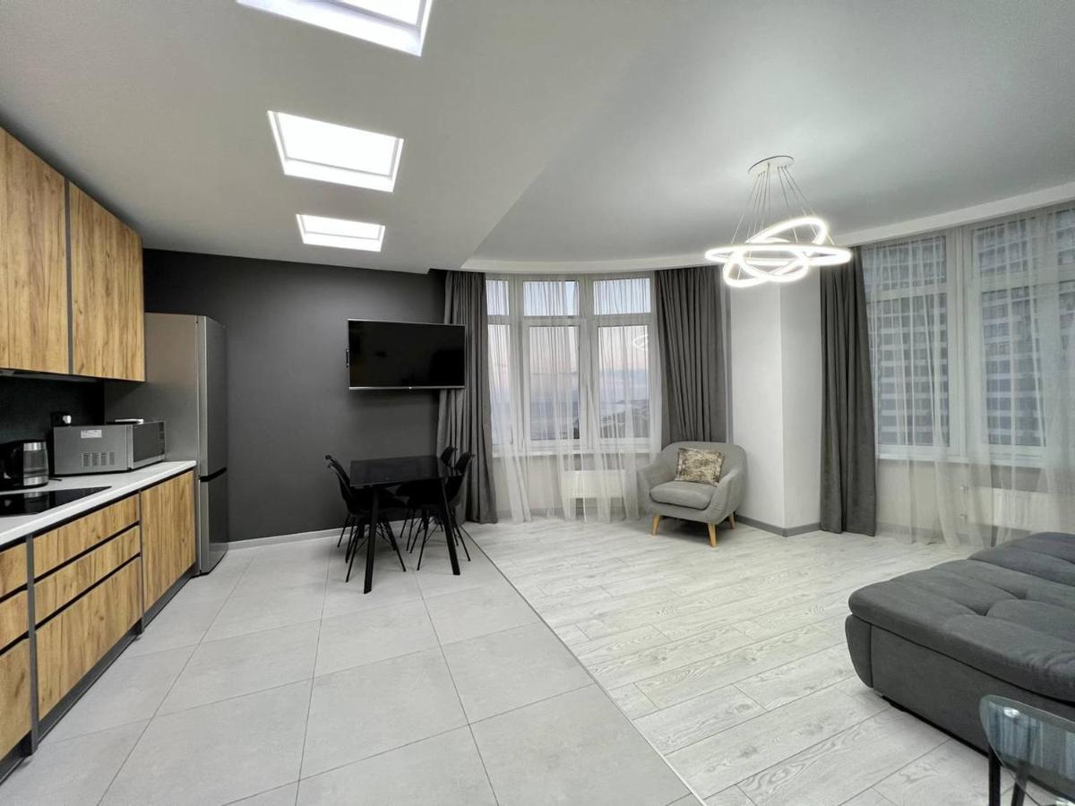 44 Pearl Stylish 1-Bedroom Apartment Odessa Dış mekan fotoğraf