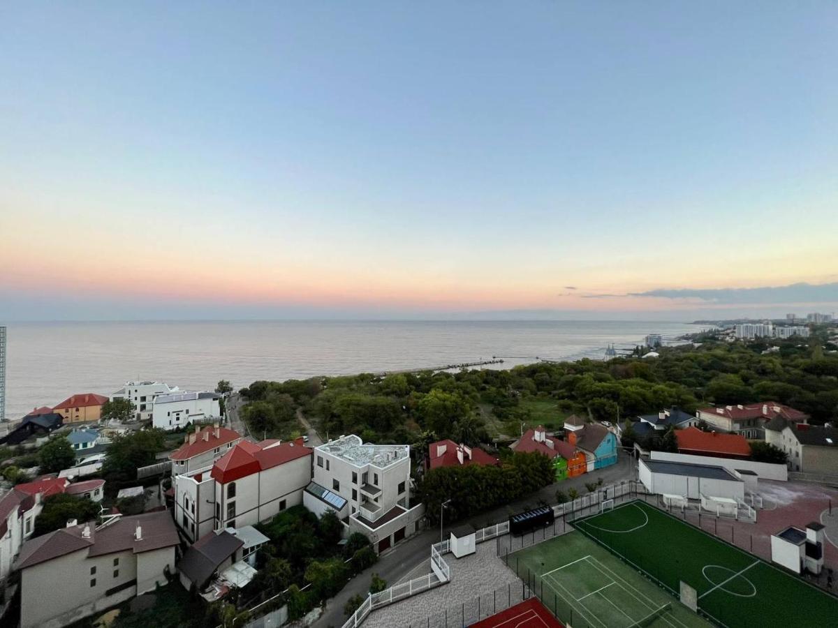 44 Pearl Stylish 1-Bedroom Apartment Odessa Dış mekan fotoğraf